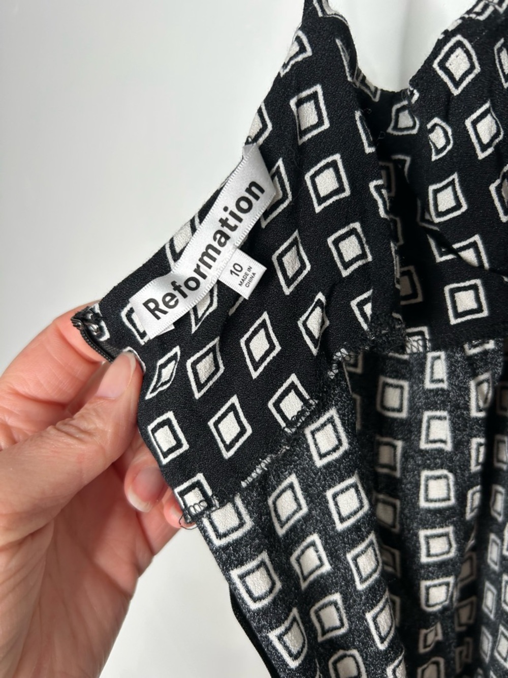 Reformation Liya Black and White Geometric Slip Midi Dress Size 10 Summer Event - Picture 4 of 12